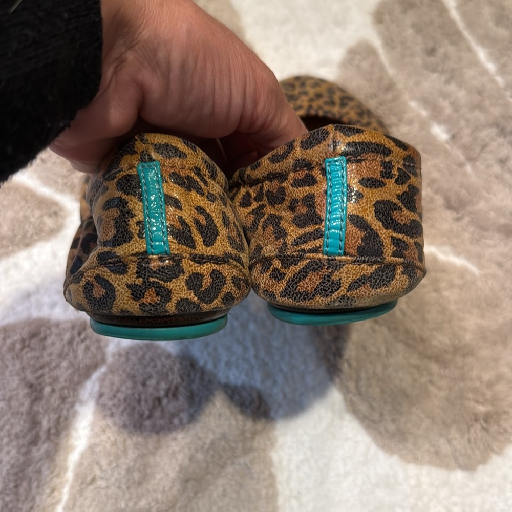 Tieks by Gavrieli Leopard Print Ballet Flats, Italian Leather, Size 9 - Picture 5 of 8